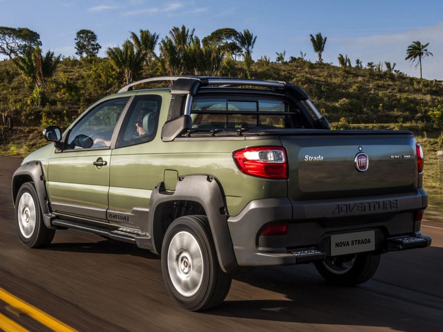 Fiat Strada Adventure CD 2013 года  (фото 17 из 29)